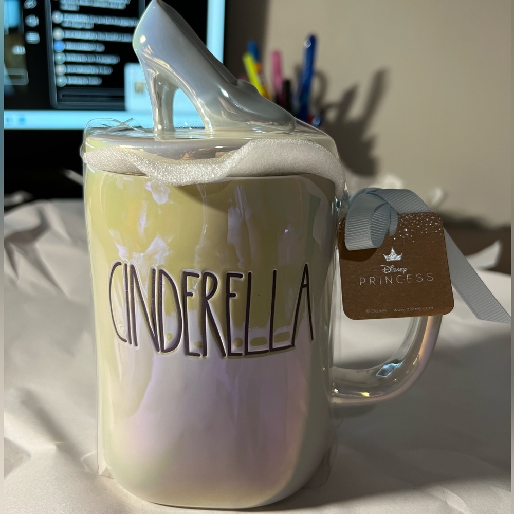 NWT Rae Dunn Disney Iridescent Cinderella w/ Glass slipper topper
